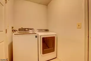 11 Letts Ct, Sayreville, NJ 08872 - Photo 16