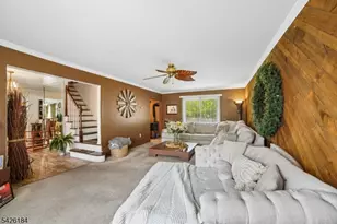 17 Stafford Rd, Parsippany, NJ 07054 - Photo 8