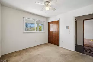 17 Stafford Rd, Parsippany, NJ 07054 - Photo 26