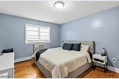 826 W Grand St, Unit 2K, Elizabeth, NJ 07202 - Photo 10