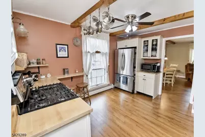 16 Pequot Trl, Jefferson Township, NJ 07438 - Photo 6