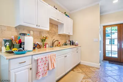 229 Tremont Ave, City Of Orange Twp., NJ 07050 - Photo 16