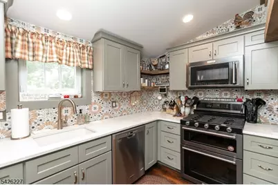 36 Main St, Mount Olive, NJ 07836 - Photo 10