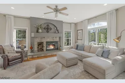 26 Lehigh Rd, Branchburg Township, NJ 08853 - Photo 14