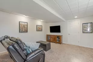 26 Lehigh Rd, Branchburg Township, NJ 08853 - Photo 36