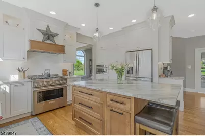 26 Lehigh Rd, Branchburg Township, NJ 08853 - Photo 12