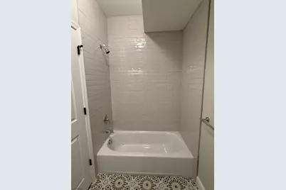 221 S 11th St #2, Newark, NJ 07107 - Photo 8