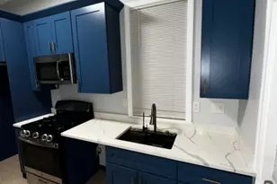 208 E 9th St, Plainfield, NJ 07060 - Photo 2