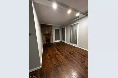 208 E 9th St, Plainfield, NJ 07060 - Photo 8