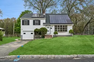 22 Alan Ln, Mine Hill, NJ 07803 - Photo 2