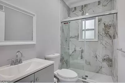22 Mary Ellen Dr, Edison, NJ 08820 - Photo 24