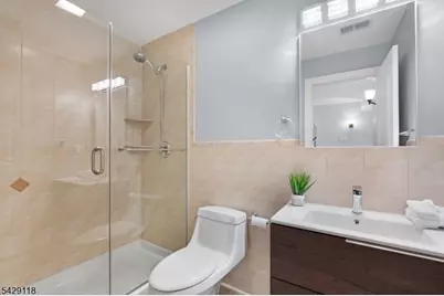 5 Phillips St, Cranford Township, NJ 07016 - Photo 16