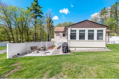 586 Clearview Dr, Hampton Township, NJ 07860 - Photo 22