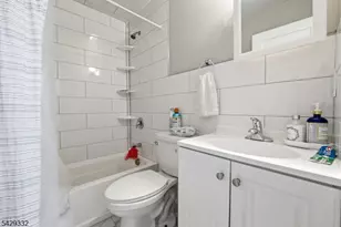 22 Lentz Ave, Newark, NJ 07105 - Photo 12