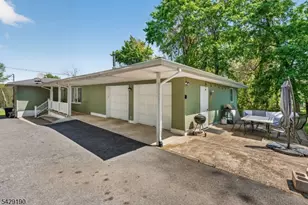 886 Old Chester Gladstone, Chester, NJ 07931 - Photo 2