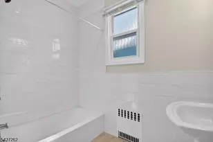 29 Wolf Pl, Irvington, NJ 07111 - Photo 20