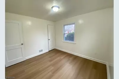 1598 Front St, Scotch Plains Township, NJ 07076 - Photo 6