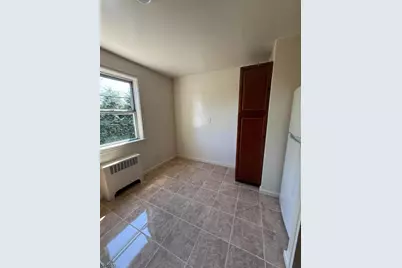 364 Orange Rd #B7, Montclair, NJ 07042 - Photo 4