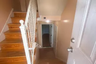 26 Lisa Ct, Newark, NJ 07112 - Photo 2