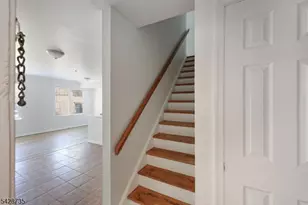 566 Pennsylvania Ave, Elizabeth, NJ 07201 - Photo 8