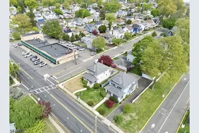 312 Rochelle Ave, Rochelle Park Township, NJ 07662 - Photo 20