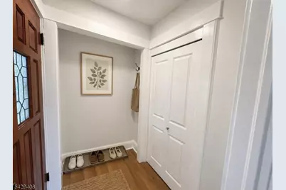 312 Rochelle Ave, Rochelle Park Township, NJ 07662 - Photo 6