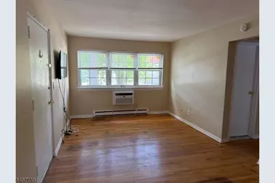 17A S Valley Rd #9, West Orange Township, NJ 07052 - Photo 6