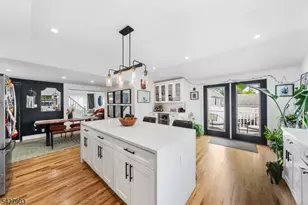 10 Hillcrest Terrace, Linden, NJ 07036 - Photo 8