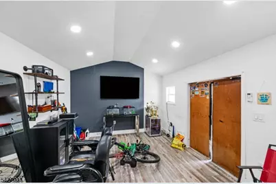 10 Hillcrest Ter, Linden, NJ 07036 - Photo 14