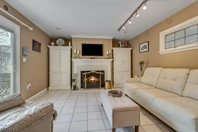 40 Catherine Ct, Cedar Grove, NJ 07009 - Photo 20