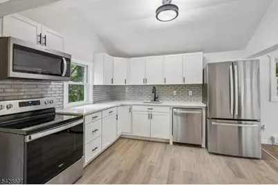223 Waconia Rd, Vernon, NJ 07422 - Photo 10