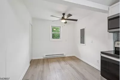 223 Waconia Rd, Vernon, NJ 07422 - Photo 12
