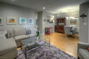 11 Tory Ct, Bedminster Township, NJ 07921 - Photo 2