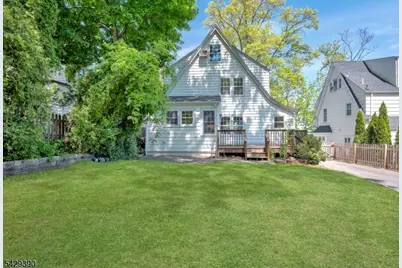 18 Evergreen Pl, Maplewood, NJ 07040 - Photo 28
