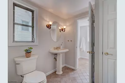 18 Evergreen Pl, Maplewood, NJ 07040 - Photo 10