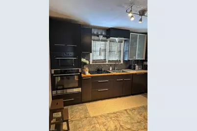 123 E 6th Avenue, Roselle, NJ 07203 - Photo 10