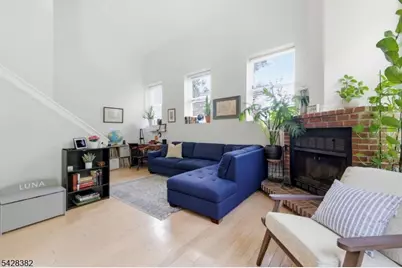 5 Center Ave #9, Morris Township, NJ 07960 - Photo 12