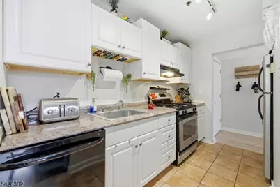5 Center Ave #9, Morris Township, NJ 07960 - Photo 6