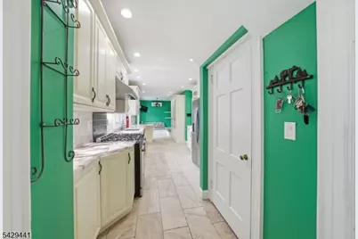 748 Livingston Rd, Elizabeth, NJ 07208 - Photo 16