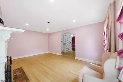 748 Livingston Rd, Elizabeth, NJ 07208 - Photo 6