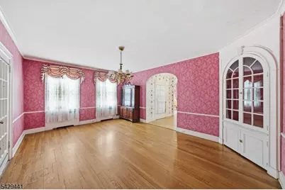 748 Livingston Rd, Elizabeth, NJ 07208 - Photo 10