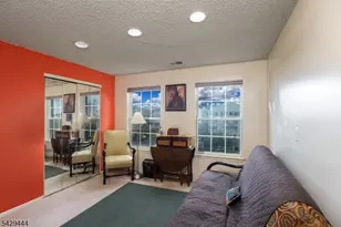 89 Vaughan Dr, Newark, NJ 07103 - Photo 14