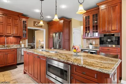 5 Prall Ct, East Amwell Township, NJ 08551 - Photo 4