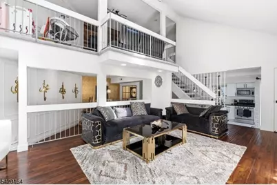 9 Talbot St, Franklin Township, NJ 08873 - Photo 4