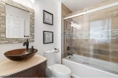 9 Talbot St, Franklin Township, NJ 08873 - Photo 16