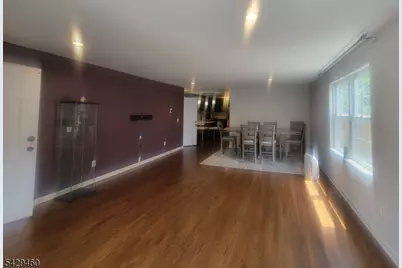 212 N Walnut St, East Orange, NJ 07017 - Photo 4