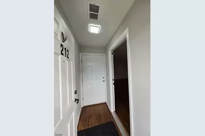 212 N Walnut St, East Orange, NJ 07017 - Photo 2