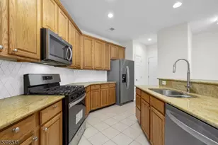 28 Henning Terrace, Denville, NJ 07834 - Photo 10