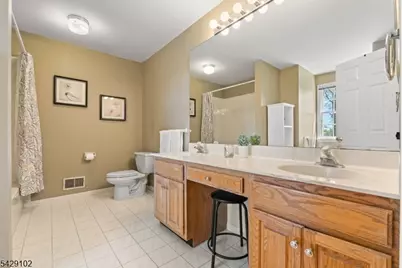 16 Yorkshire Dr, Washington Township, NJ 07840 - Photo 34
