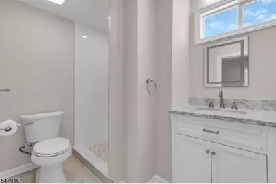 21 Market St, Edison, NJ 08817 - Photo 26